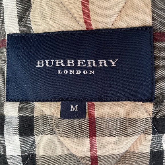Authentic Burberry Purple Diamond Quilt Jacket - Picture 5 of 6